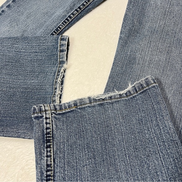 Levi Strauss Signature Womens Stretch Low-Rise Bootcut Blue Light/Medium 8 Short - Picture 12 of 12